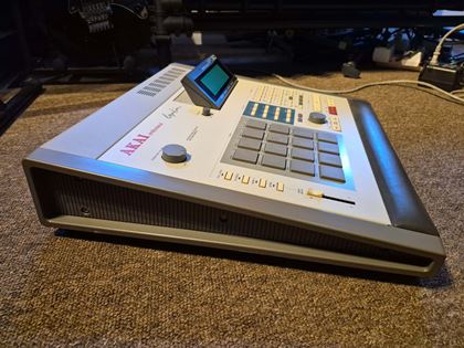 Akai-MPC60 mk1 with upgrades